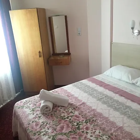 Kaan Szálloda *